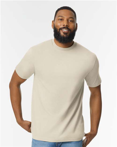 Gildan Unisex Softstyle® Midweight T-Shirt 65000